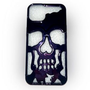iPhone 13 Skull Case